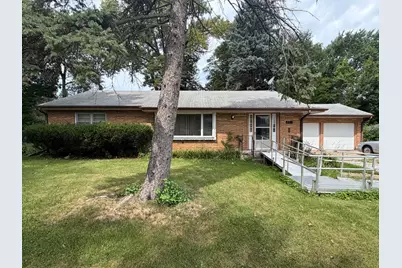 931 Hawthorne Avenue, Rockford, IL 61108 - Photo 2