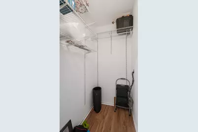 1427 W Superior Street #2F, Chicago, IL 60642 - Photo 10