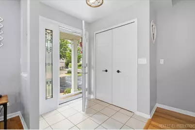 231 White Oak Street, Hampshire, IL 60140 - Photo 2