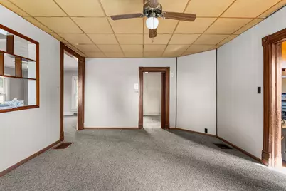 764 S Piatt Street, Bement, IL 61813 - Photo 10