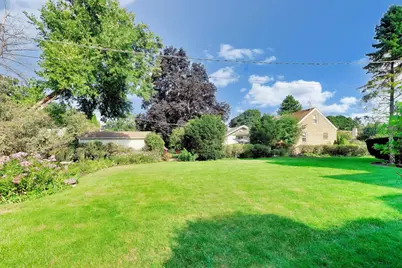 6136 Crain Street, Morton Grove, IL 60053 - Photo 32