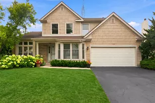 66 Copperwood Dr, Buffalo Grove, IL 60089 - Photo 1
