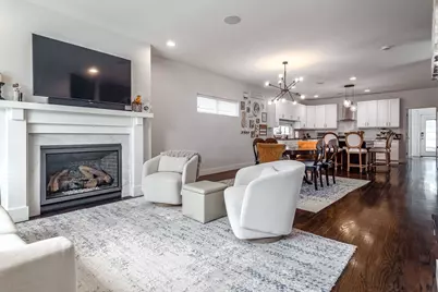 5041 N Normandy Avenue, Chicago, IL 60656 - Photo 4