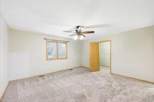 2819 Mary St, Belvidere, IL 61008 - Photo 28