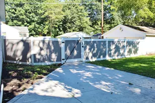 209 N McIntyre St, Wilmington, IL 60481 - Photo 28