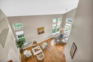 2241 Avalon Ct S, Buffalo Grove, IL 60089 - Photo 6