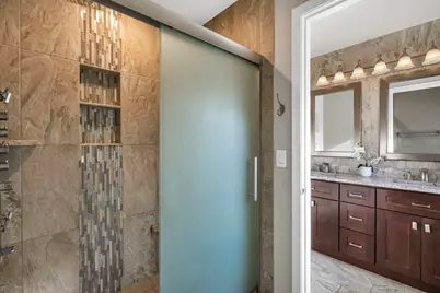 2241 Avalon Court S, Buffalo Grove, IL 60089 - Photo 24