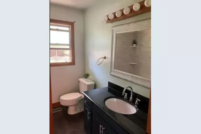 2109 W 7th St Street, Winthrop Harbor, IL 60096 - Photo 12