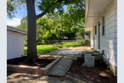 2109 W 7th St Street, Winthrop Harbor, IL 60096 - Photo 30