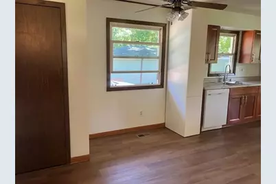 2109 W 7th St Street, Winthrop Harbor, IL 60096 - Photo 4