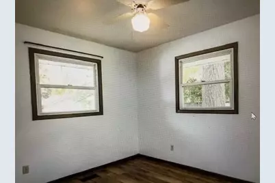 2109 W 7th St Street, Winthrop Harbor, IL 60096 - Photo 16