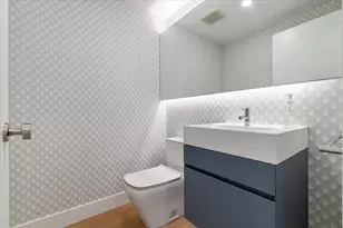 161 E Chicago Ave, Chicago, IL 60611 - Photo 20