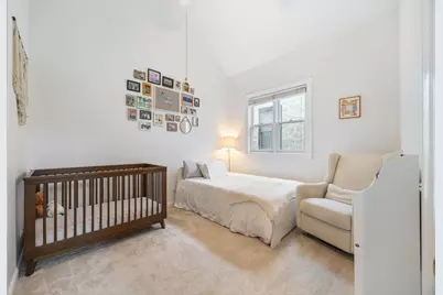2930 N Damen Avenue #3, Chicago, IL 60618 - Photo 14