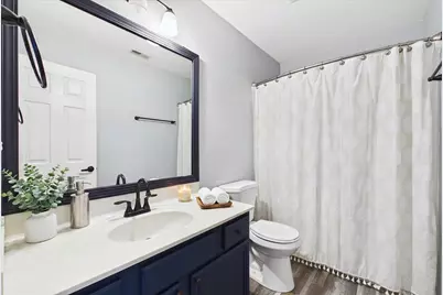 389 N Carlisle Court, Round Lake, IL 60073 - Photo 14