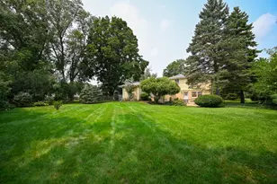 218 W Elm St, Wheaton, IL 60189 - Photo 40