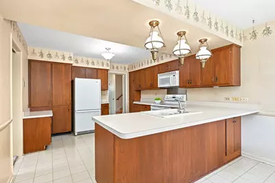 218 W Elm Street, Wheaton, IL 60189 - Photo 14