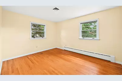 218 W Elm Street, Wheaton, IL 60189 - Photo 26