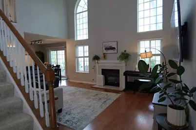 99 Townsend Circle, Naperville, IL 60565 - Photo 10
