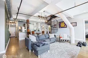 2221 N Lister Ave, Chicago, IL 60614 - Photo 4
