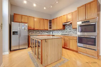 190 Leonard Wood S #106, Highland Park, IL 60035 - Photo 8