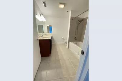 100 N Hermitage Avenue #608, Chicago, IL 60612 - Photo 12