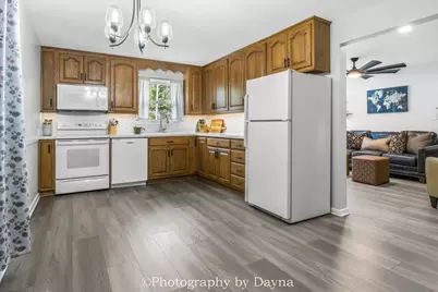 254 W Country Court, Bourbonnais, IL 60914 - Photo 6