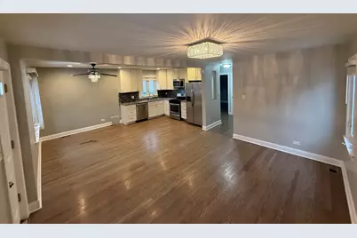 5423 W 63rd Place, Chicago, IL 60638 - Photo 2