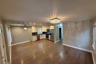 5423 W 63rd Pl, Chicago, IL 60638 - Photo 2