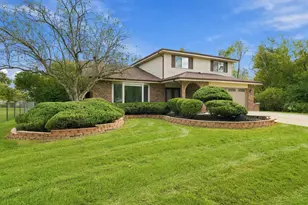 11453 Brook Hill Dr, Orland Park, IL 60467 - Photo 1