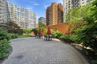 2909 N Sheridan Road #1204, Chicago, IL 60657 - Photo 16