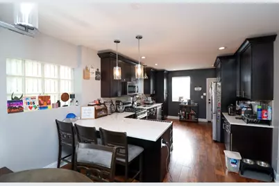 2922 N New England Avenue, Chicago, IL 60634 - Photo 6