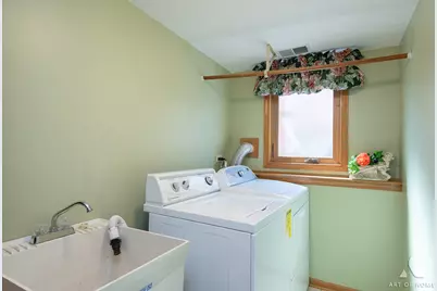 7712 Parkside Avenue, Burbank, IL 60459 - Photo 36