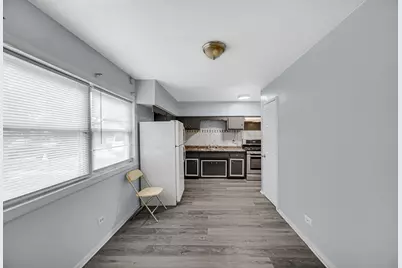 2303 E 100th Street, Chicago, IL 60617 - Photo 20