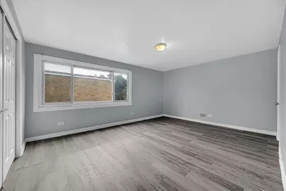 2303 E 100th Street, Chicago, IL 60617 - Photo 6