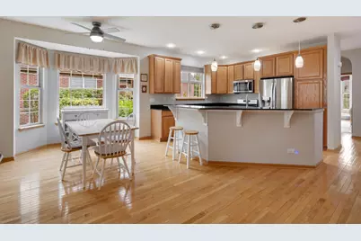 18021 Breckenridge Boulevard, Orland Park, IL 60467 - Photo 8