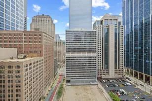 212 W Washington St, Chicago, IL 60606 - Photo 14