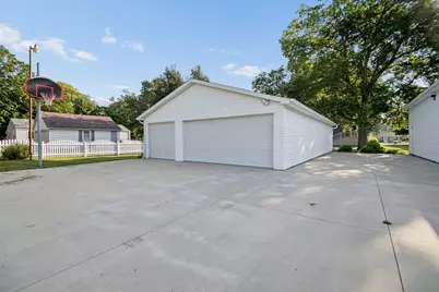 69 Hill Street, Momence, IL 60954 - Photo 32