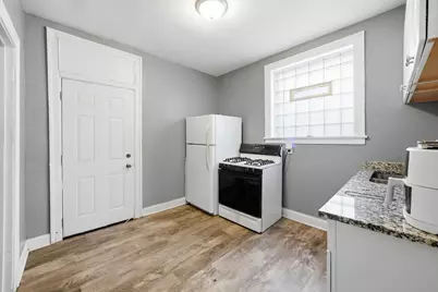 8038 S Maryland Avenue, Chicago, IL 60619 - Photo 22