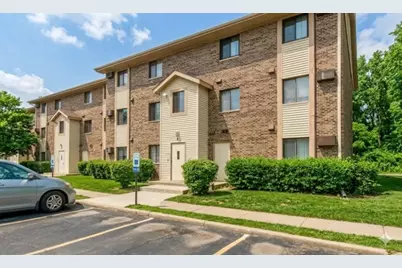 2 Echo Court #2, Vernon Hills, IL 60061 - Photo 1