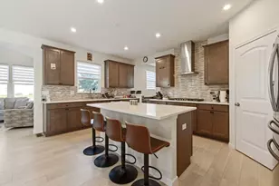 12921 Timber Wood Cir, Plainfield, IL 60585 - Photo 10