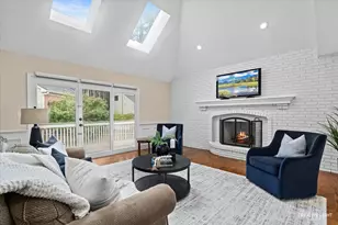 615 E Bailey Rd, Naperville, IL 60565 - Photo 10