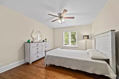 615 E Bailey Road, Naperville, IL 60565 - Photo 24