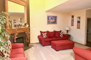 25813 S Hoover Ct, Monee, IL 60449 - Photo 2