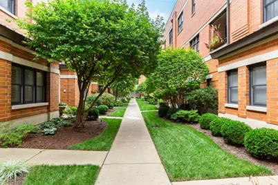 3842 N Southport Avenue #L, Chicago, IL 60613 - Photo 2
