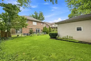 521 S Lincoln Ave, Park Ridge, IL 60068 - Photo 36