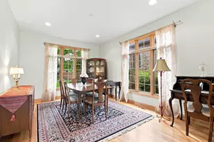 521 S Lincoln Ave, Park Ridge, IL 60068 - Photo 6