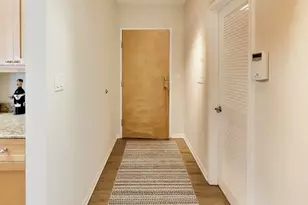 520 W Huron St, Chicago, IL 60654 - Photo 20
