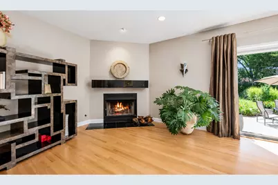 1268 N Palos Avenue, Palatine, IL 60067 - Photo 8