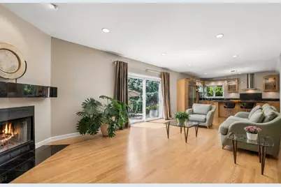 1268 N Palos Avenue, Palatine, IL 60067 - Photo 6
