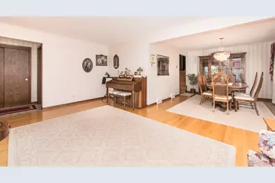 724 S Chester Avenue, Park Ridge, IL 60068 - Photo 8